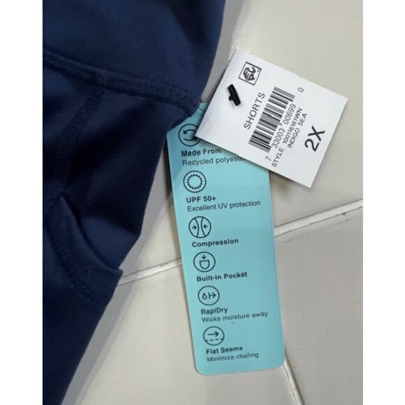 NWT Ideolgoy Women's Navy Blue Compression Shorts 2X - Picture 4 of 6